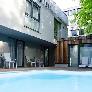 4 & 5 , Salzburg Østrig