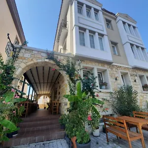 Adil 2* Çeşme
