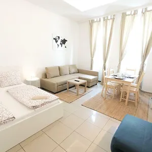Living - Dammstraße Wien