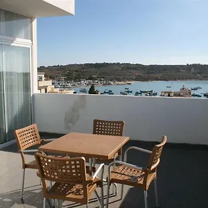 Ελέγξτε τη διαθεσιμότητα
