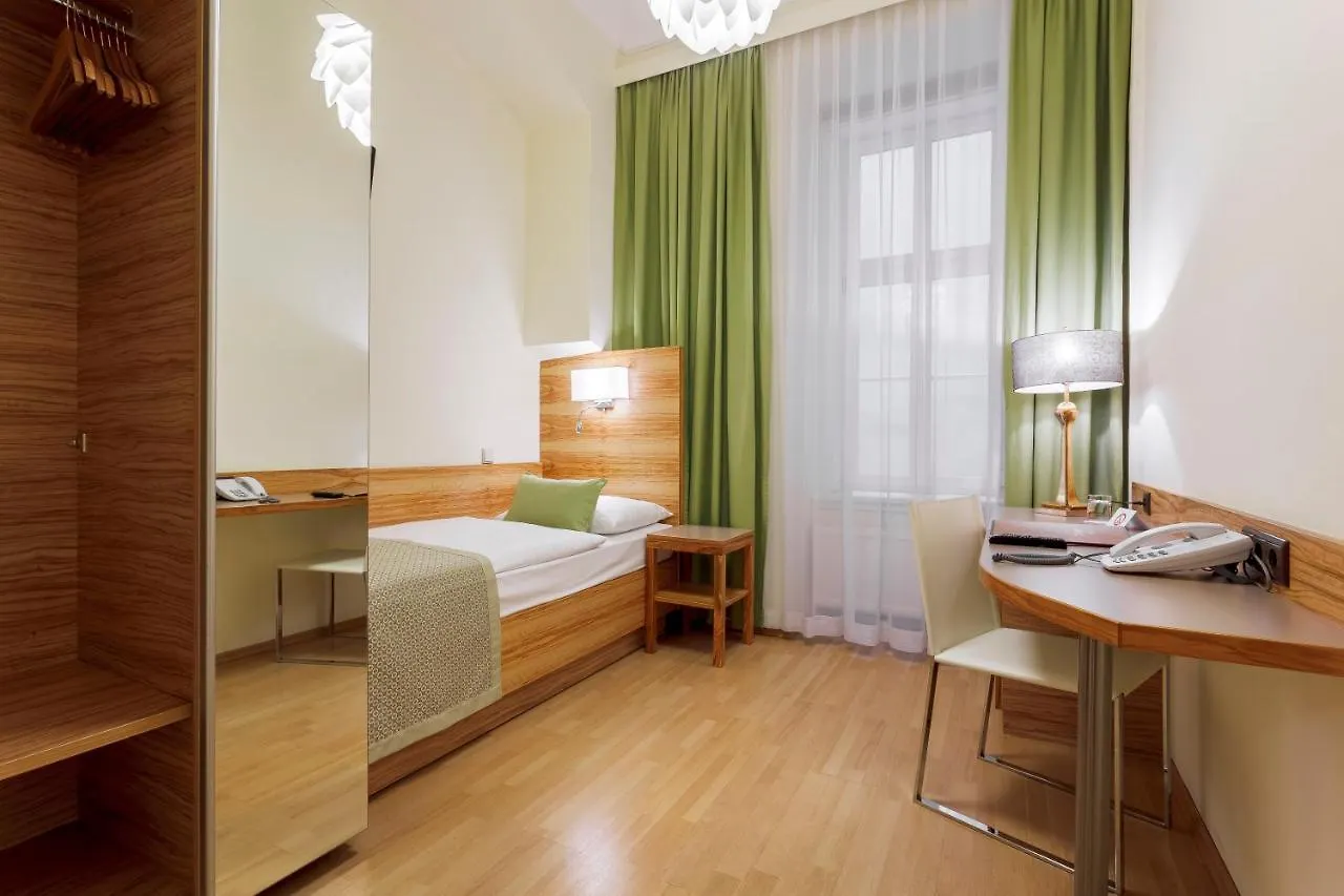 Hotel Wandl Viyana 4*,
