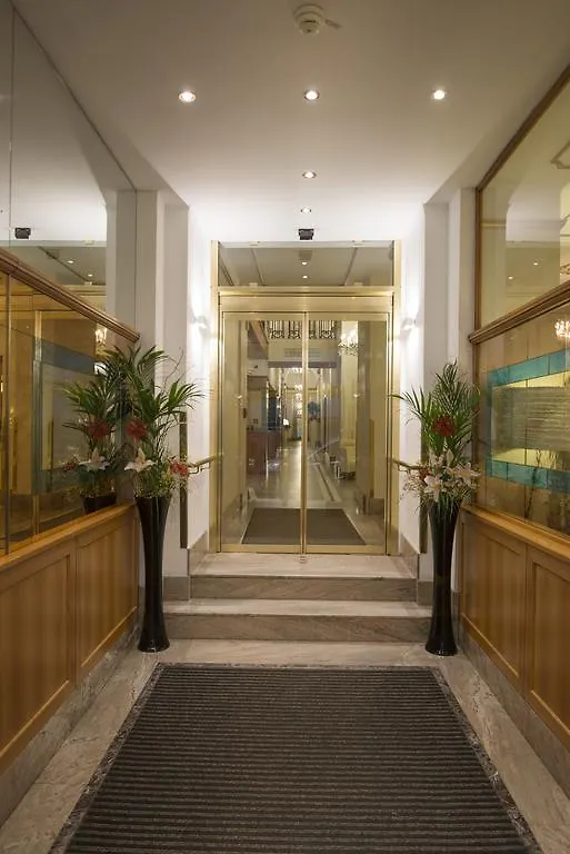 ****  Hotel Wandl Viyana Avusturya