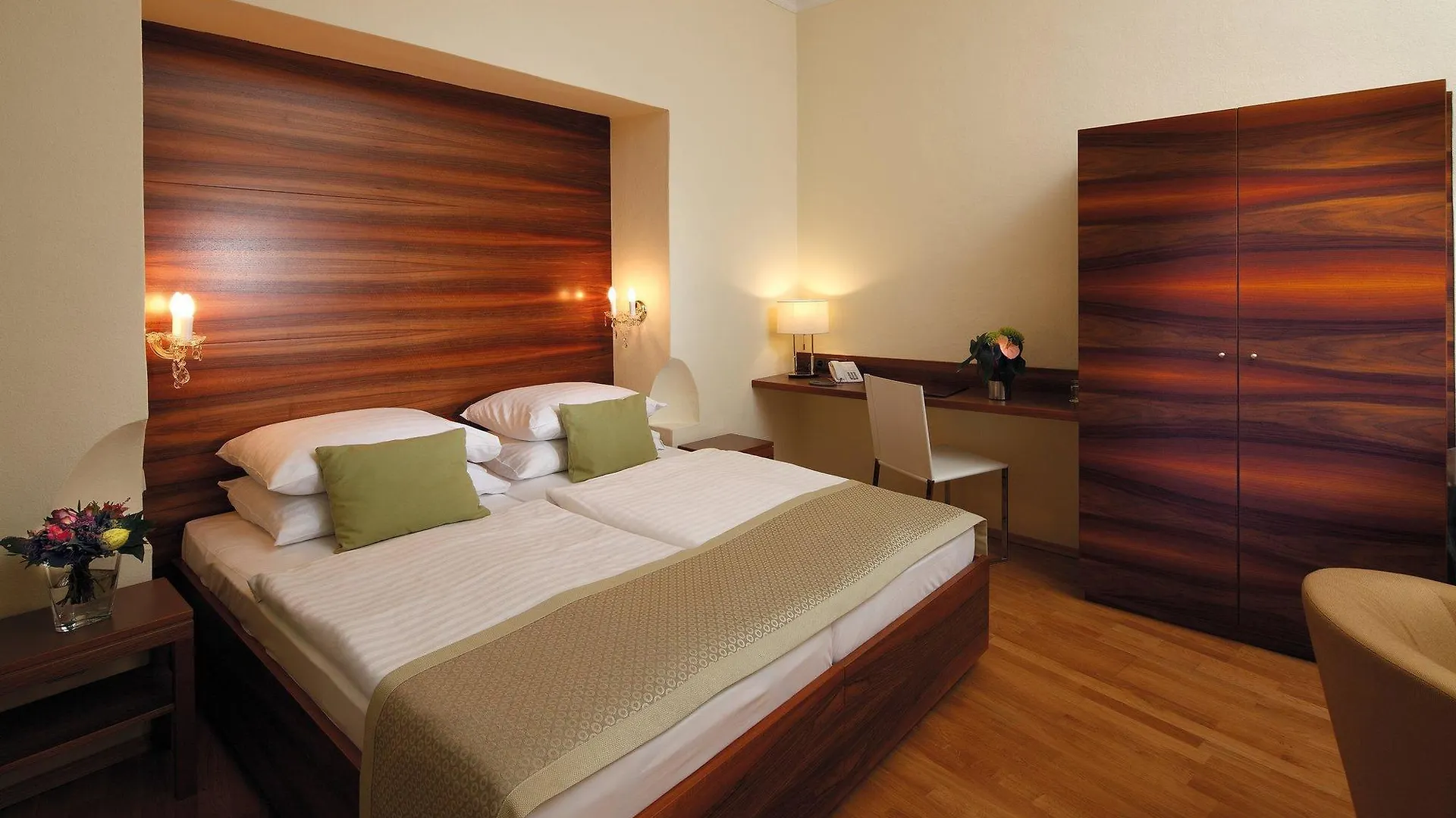 Hotel Wandl Vienna 4*,