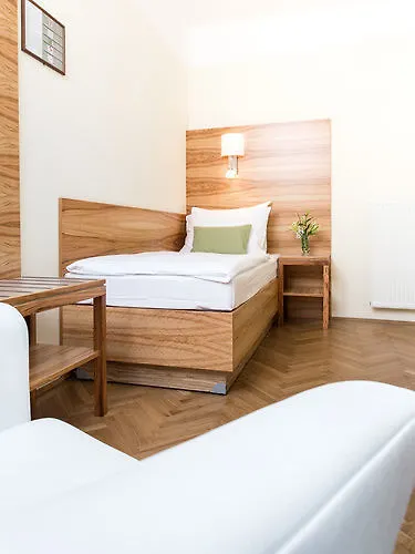 Hotel Wandl Vienna 4*,